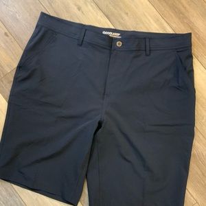 Cool keep stretch performance shirts. Size 40. Like new condition.